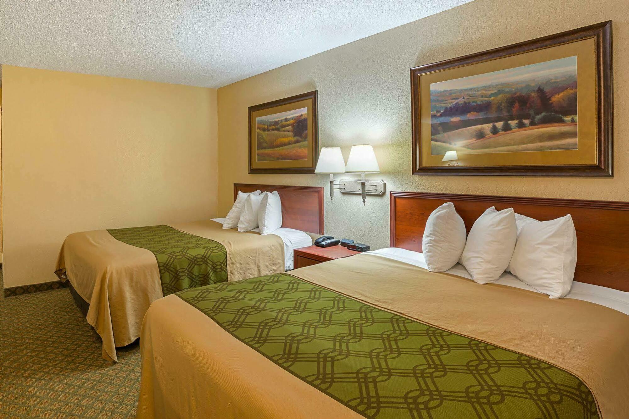Rodeway Inn & Suites Kearney Exteriér fotografie